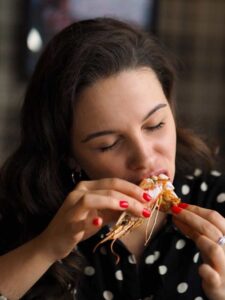 No utilizar los dientes como herramientas para evitar fracturas