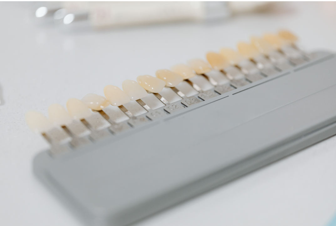 Guia tonos colores blancos dientes